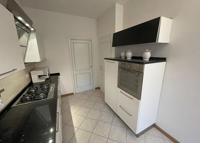 Spazioso - Snodo Urbano Apartament