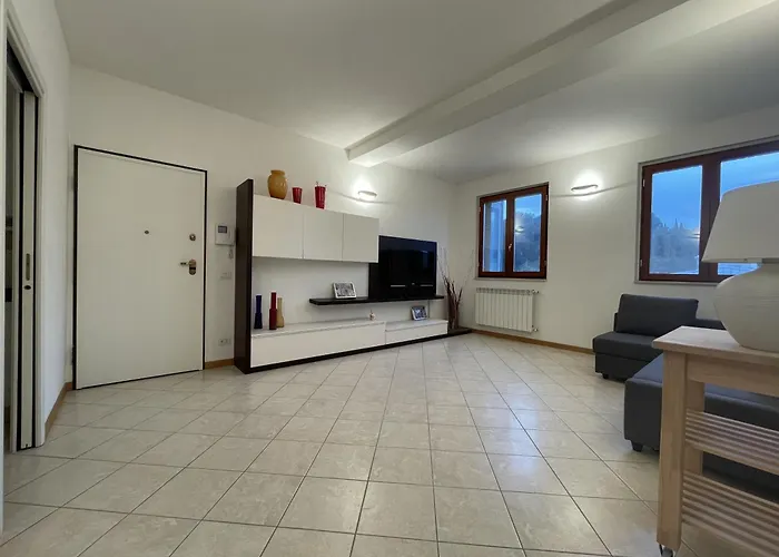 Apartament Spazioso - Snodo Urbano *