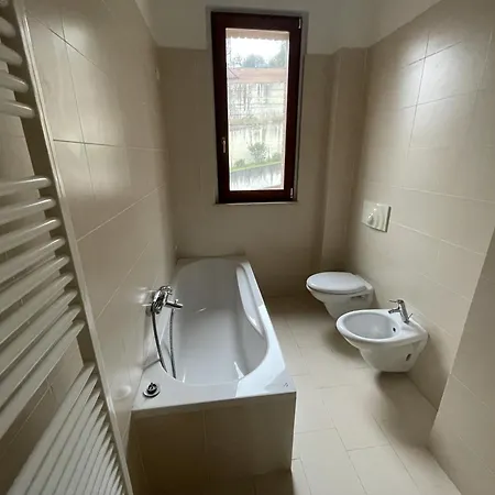 Spazioso - Snodo Urbano Apartament *