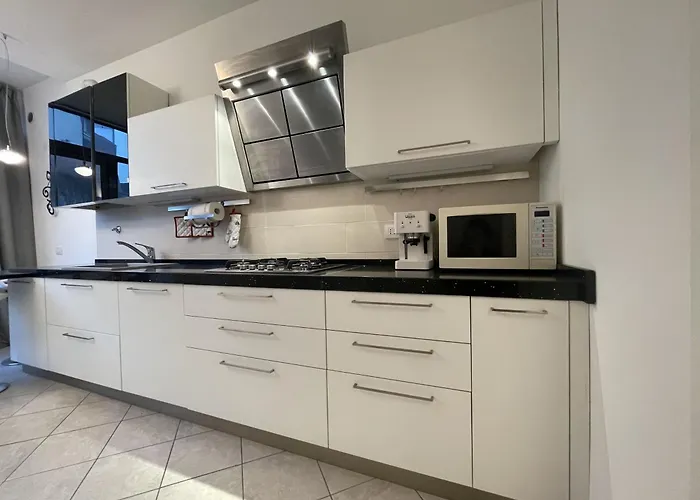 Apartamento Spazioso - Snodo Urbano *