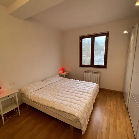 Spazioso - Snodo Urbano דירה